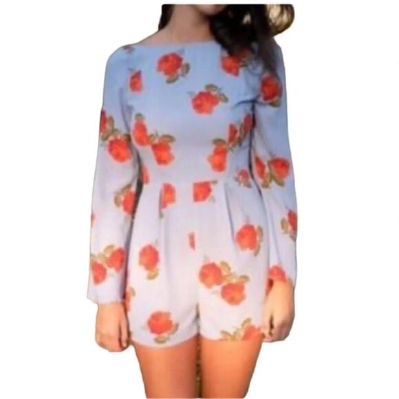 URBAN OUTFITTERS Heaven Floral Lace-Up-Back Romper SIZE S NWT - Picture 3 of 8